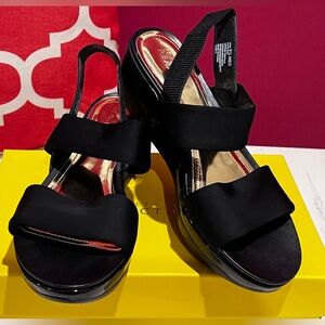 Kenneth Cole Black Platform Sandals